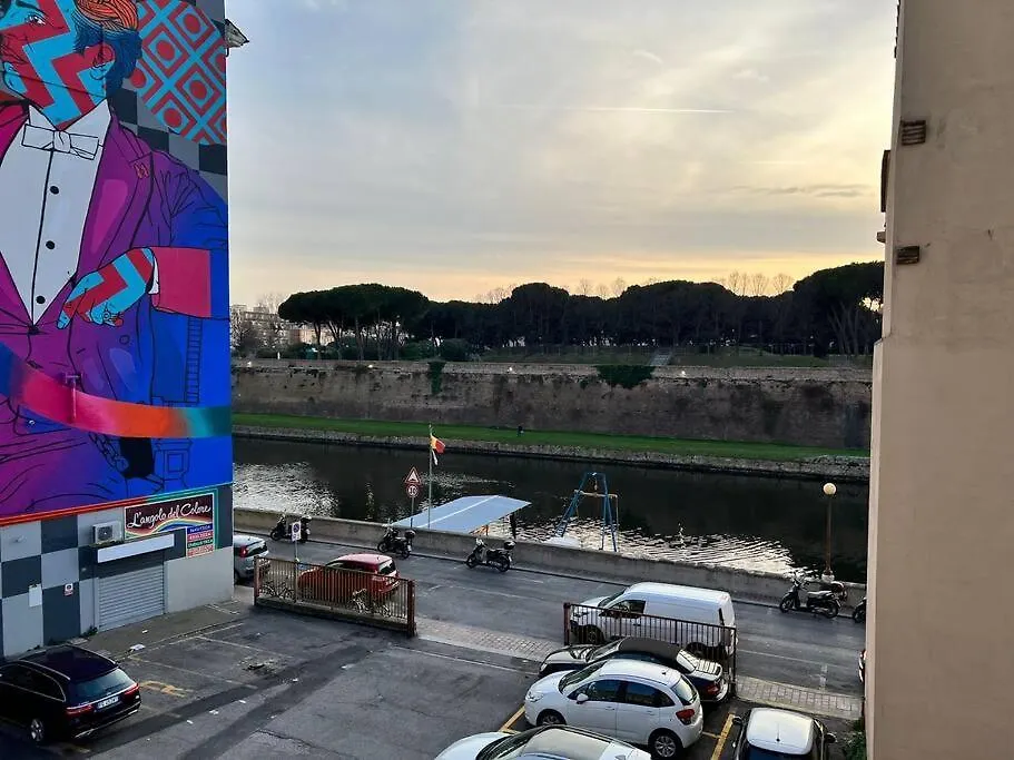 Apartment Loft Cianosi - Appartamento Nel Cuore Di Livorno Italy
